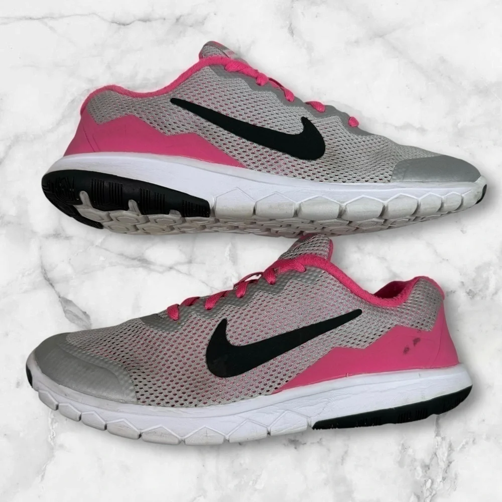 Nike gently used